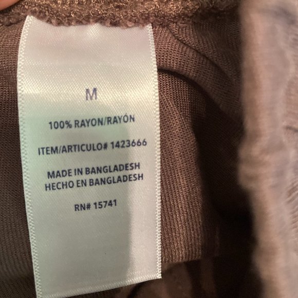 Soft Fabric Jogger Style Pants - NWT - Picture 8 of 10